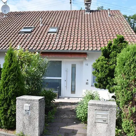 Apartment Ferienwohnung Idylle Am Waldrand